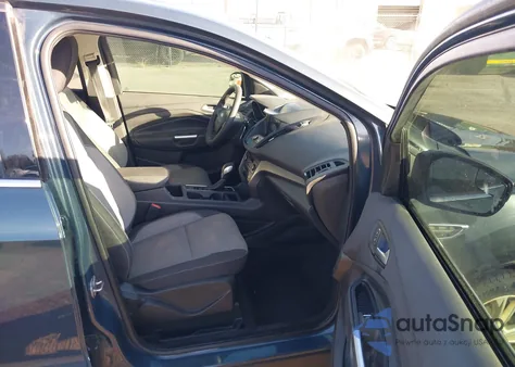 2019 Ford Escape Se from USA, damaged, VIN 1FMCU0GD1KUC02542